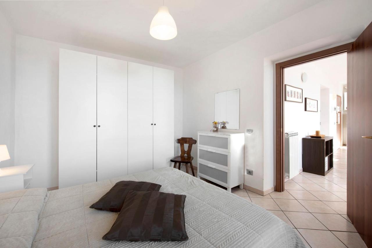 Trilocale In Villa Vista Mare Apt 3 วาราซเซ ภายนอก รูปภาพ