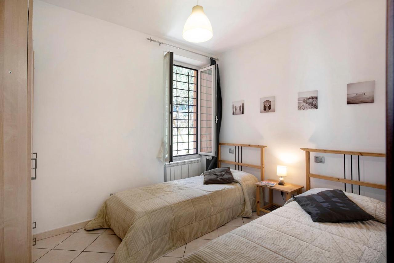Trilocale In Villa Vista Mare Apt 3 วาราซเซ ภายนอก รูปภาพ